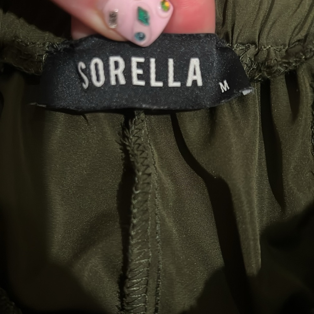 Green joggers - Picture 3 of 3